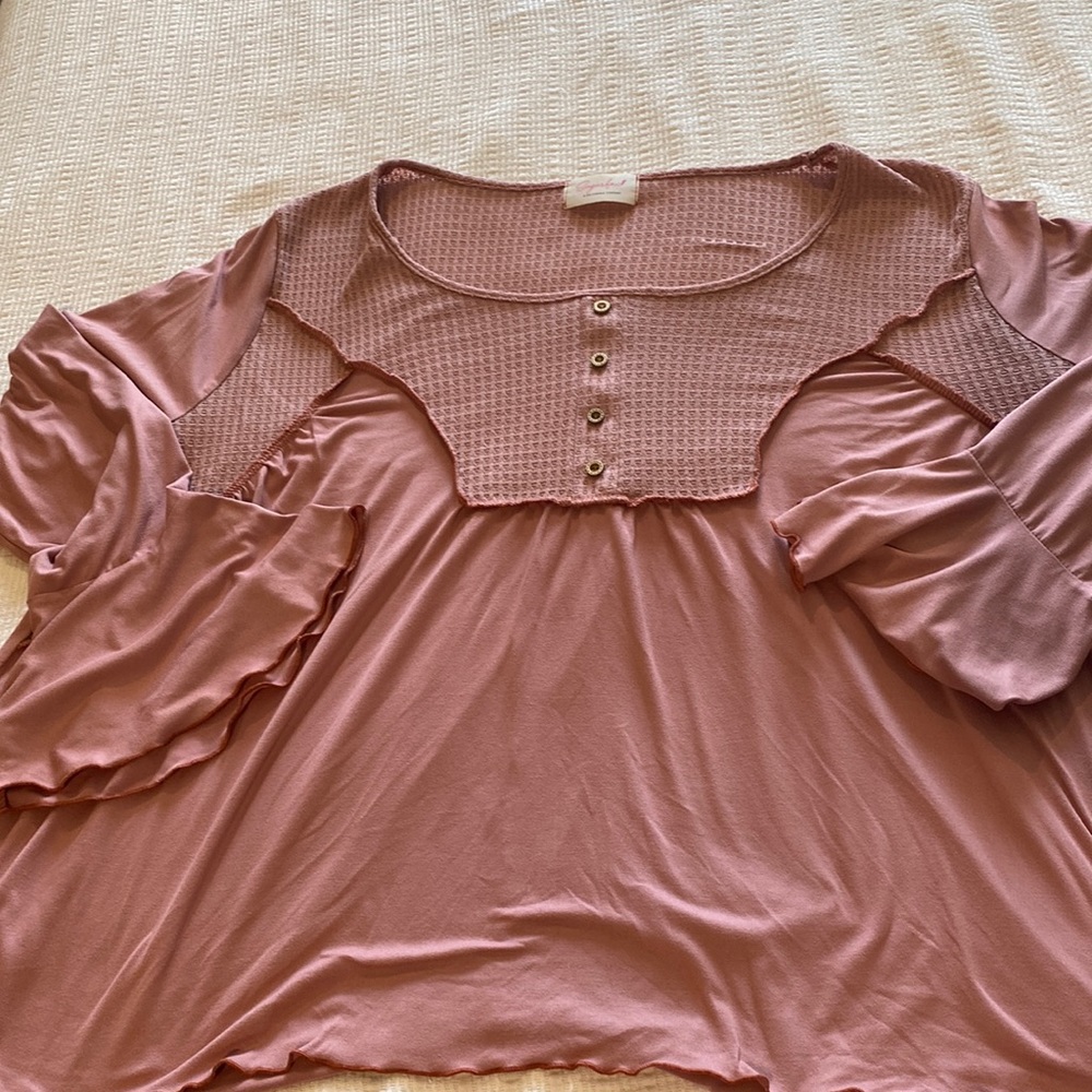 Bell sleeve top